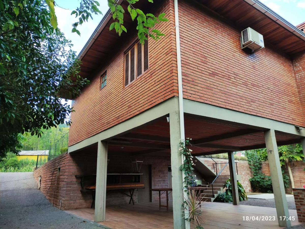 Com Acesso Ao Rio Holiday home *